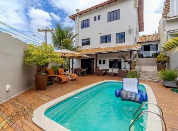Casa · 350m² · 3 Quartos · 4 Vagas · Casa à venda no condomínio Aririba