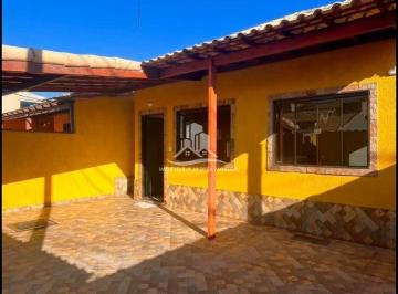 Casa · 2 Quartos · 1 Vaga · Casa à Venda na Região dos Lados