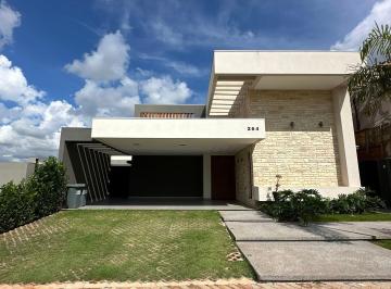 Casa · 213m² · 3 Quartos · 4 Vagas · Casa Alto Padrão em Jardim Montevidéu, Campo Grande/MS