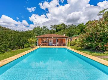 Casa · 483m² · 9 Quartos · 5 Vagas · Casa 4 quartos em Araras, Petrópolis