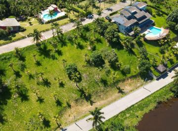 Terreno Lagoa da Praia · Lote com 2.378,34 M² em condomínio fechado para venda, Lameirão - Guarapari/ES
