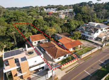 Casa de 3 quartos, Curitiba · Terreno com Casa Térrea e 2 Sobrados - Bosque Privativo Próximo ao Barigui