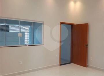 Casa · 114m² · 3 Quartos · 2 Vagas · Casa térrea com 3 quartos à venda em Centro - SP