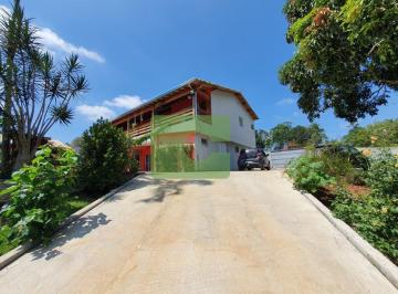 Rural de 5 quartos, Biritiba-Mirim · Paraíso Privado: Chácara com Casa Moderna e Lazer de Alto Nível!