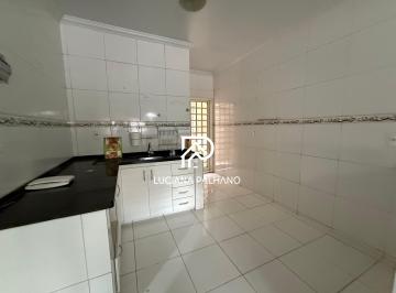 Casa de 3 quartos, Sobradinho · QD 01 de Sobradinho / Térrea / Casa na lage / 3 QTOS (2 sts)
