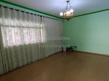 Comercial · 528m² · 3 Quartos · Casa para locação e venda no Centro com 05 quartos.