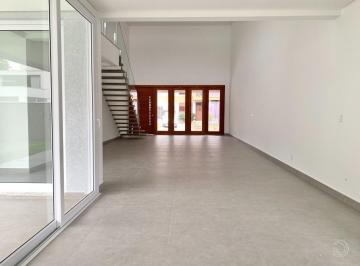 1-living · Casa Residencial de 220m² em Condomínio Fechado na Cachoeira