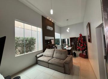 Casa · 220m² · 3 Quartos · 2 Vagas · Casa com 3 quartos à venda, bairro Santa Rosa - Uberlândia/MG