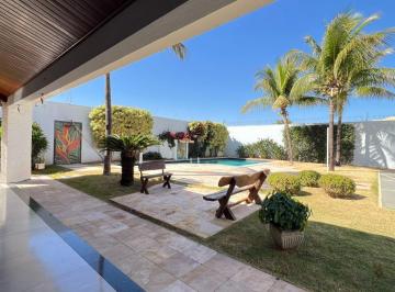 Casa · 350m² · 4 Quartos · 4 Vagas · Casa com 4 quartos à venda, bairro Morada da Colina - Uberlândia/MG