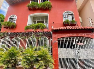 Casa de 2 quartos, Belém · Casa à venda c/ 3 pavimentos, 360m², 2 quartos, quintal em Nazaré/ Belém-PA