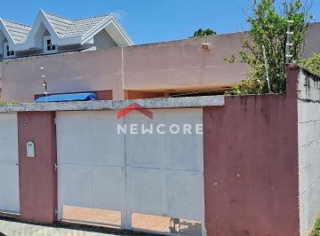 Casa · 135m² · 3 Quartos · 6 Vagas · Casa em Rua Itambé - Jardim Satélite - São José dos Campos/SP