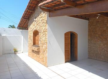 Casa de 2 quartos, Montes Claros · Casa à Venda com 1 quarto, 3 banheiros, 2 vagas e 53m²