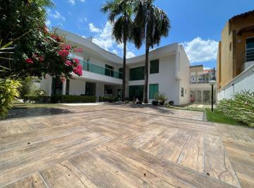 Casa de 3 quartos, Manaus · Lindíssima casa construída em 2 lotes. Parque das laranjeiras- Manaus