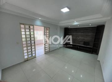 Casa de 3 quartos, Gama · Casa - 3 Quartos - 3 Banheiros - 5 Vagas de garagem - Gama - DF
