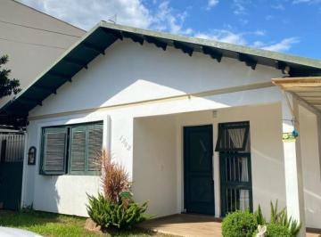 Casa · 300m² · 3 Quartos · CASA 3 Centro Encantado RS