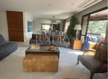 1 · Apartamento com 230 m², 4 quartos sendo 3 suítes à venda no bairro Moema.