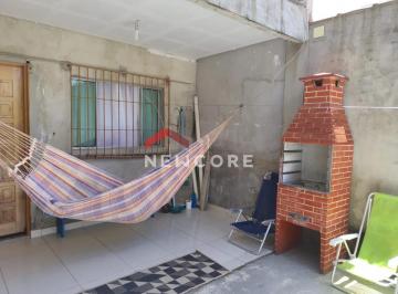Casa · 95m² · 2 Quartos · 4 Vagas · Casa em Rua Vergilio Gabriel de Siqueira - Princesa - Praia Grande/SP