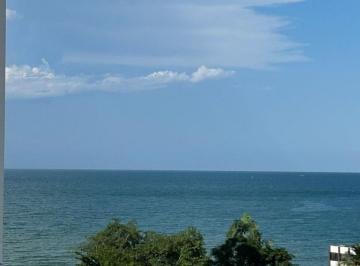 Foto 43 · Venha se encantar com este incrível apartamento com vista mar!