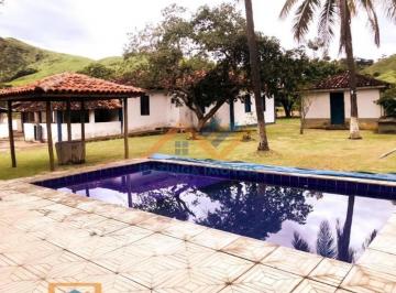 Rural · 10000m² · 5 Quartos · 2 Vagas · Sítio no Centro - Pingo-d'Água