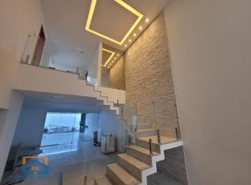 Casa · 305m² · 4 Quartos · 2 Vagas · Casa no bairro Residencial Bethânia - Santana do Paraíso