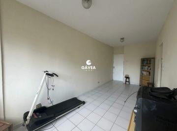 Apartamento · 46m² · 1 Quarto · 1 Vaga · Apartamento com 1 dormitório no Centro