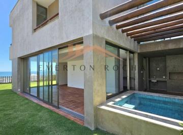 Imagem do Imóvel · Projeto por Gui Mattos Frente ao mar - Casa com 4 suítes e piscina privativa