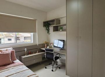 Apartamento · 90m² · 3 Quartos · 2 Vagas · FOZ DO IGUAÇU - SÃO 90 METROS QUADRADOS NO CENTRO DE BELÉM