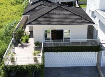 Casa · 242m² · 5 Quartos · 4 Vagas · Casa Alto Padrão à venda, 4 dormitórios, 2 suítes na Pedra Branca, Palhoça/SC
