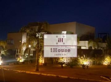 69a88fc43102de06427e6b50ec6e1edd0214e916 · Casa 5 quartos à venda no Ville Des Lacs