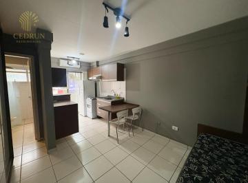 Apartamento · 25m² · 1 Quarto · 1 Vaga · Kitnet para locação no Cidade Universitária na Zona 08 em Maringá/PR com 25m² privativos e mobiliada