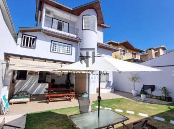 Casa · 380m² · 5 Quartos · 4 Vagas · CASA EM CONDOMÍNIO FECHADO COM 5 DORMITÓRIOS SENDO 2 SUITES E UMA COM HIDROMASSAGEM.