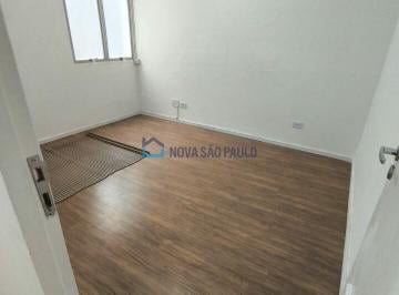 Comercial · 117m² · 1 Vaga · Imóvel comercial com 04 salas e 02 banheiros.