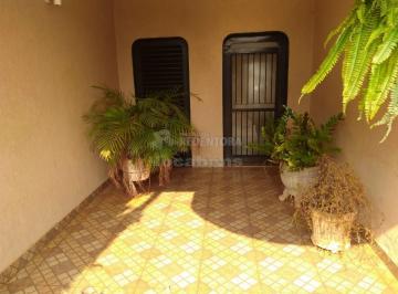 Casa · 341m² · 3 Quartos · 2 Vagas · Sobrado em Barretos, terreno de 341 m² e 247 m² de construção