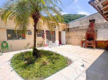 f2fdfedc465ee1ecbf304af66a5e923843b3cdc3 · Sobrado à venda, 210 m² por R$ 1.700.000,00 - Pitangueiras - Guarujá/SP