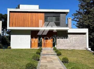 Casa · 586m² · 2 Vagas · MONTBELLE HOUSE.