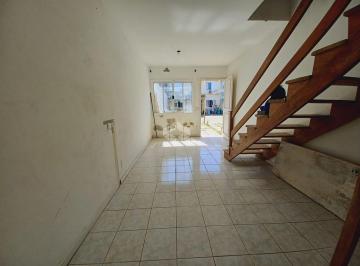 648179_iFpW8w94mbzw6w8w39Hh4_648179670d212dba26d.jpg · Casa em Condomínio com 2 dormitórios, aceita financiamento no Bairro Rio Branco/Canoas -RS.