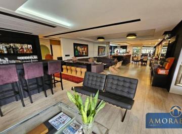 da3f066140bce73468ca53ee19a8bc2863d39964 · Apartamento com 4 dormitórios, 325 m² no Centro de Florianópolis/SC