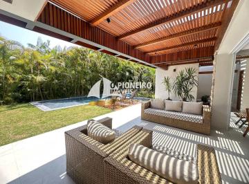 Casa · 250m² · 4 Quartos · 3 Vagas · Casa luxuosa em Juquehy para temporada! Venha conferir!