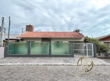 Casa · 88m² · 2 Quartos · 2 Vagas · Casa à venda no bairro Dom Bosco - Itajaí/SC