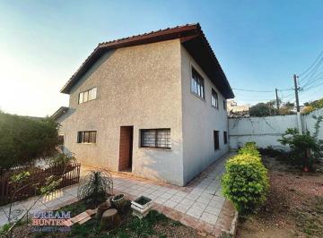 Casa · 267m² · 3 Quartos · 4 Vagas · Sobrado à venda com 267m², 3 quartos, no Bairro Guabirotuba, Curitiba