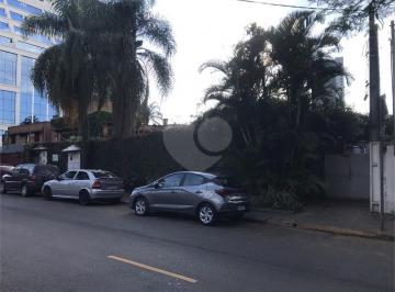 Área de Serviço · Casa térrea com 4 quartos à venda em Jardim europa - SP