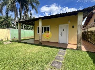 Casa · 151m² · 3 Quartos · 5 Vagas · Casa Ampla com Piscina – A 100 Metros da Praia de Boracéia