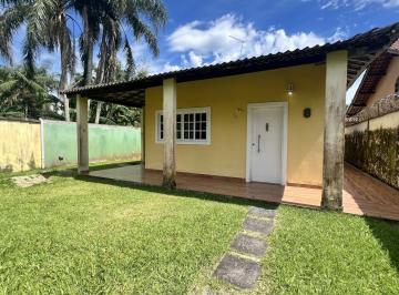 Casa · 151m² · 3 Quartos · 5 Vagas · Casa Ampla com Piscina – A 100 Metros da Praia de Boracéia