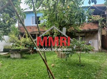 Foto 01 · Imperdível: Casa disponível para locação e venda no Maria da Glória com nascente no fundo!!