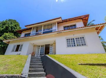 Casa · 700m² · 5 Quartos · Casa com frente para duas ruas à venda na Praia dos Amores