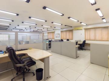 Comercial · 400m² · 3 Vagas · Excelente imóvel comercial com 10 salas e 10 banheiros.