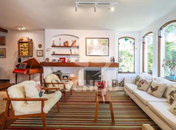 Casa · 334m² · 4 Quartos · 3 Vagas · Encante-se com essa Casa no Jardim Petrópolis -SP ? Charme e Conforto em um Só Lugar!
