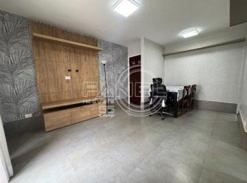 12245_i36G7rs193_12245677bcdf91aecf.jpg · Apartamento 59m2 reformado, com 1 suíte e 1 vaga.