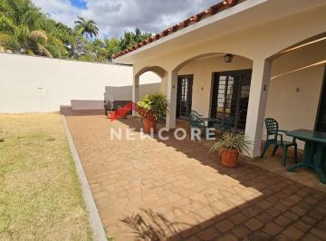 Casa · 295m² · 3 Quartos · 5 Vagas · Casa em  Rua Raphael Pileggi - Jardim Sumaré - Ribeirão Preto/SP
