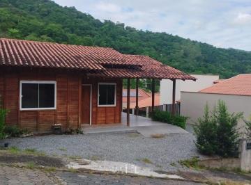 Casa · 63m² · 2 Quartos · 1 Vaga · Terreno de 705m² com Casa no Vila Nova – Construa, Invista ou Amplie em um dos Bairros Mais Valoriza